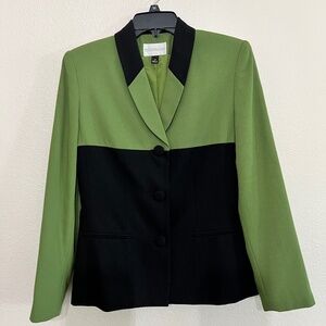 Size 4 Preston & York Women’s suit like New